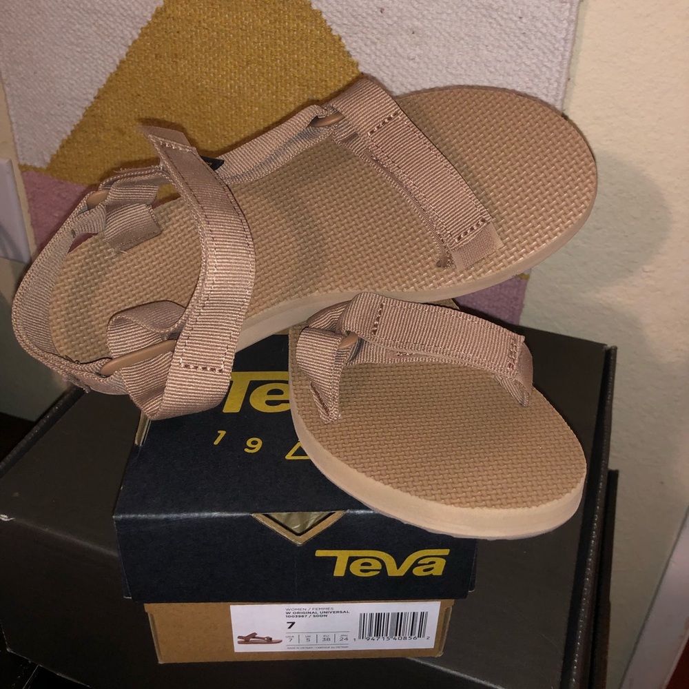 Teva womens original universal 7